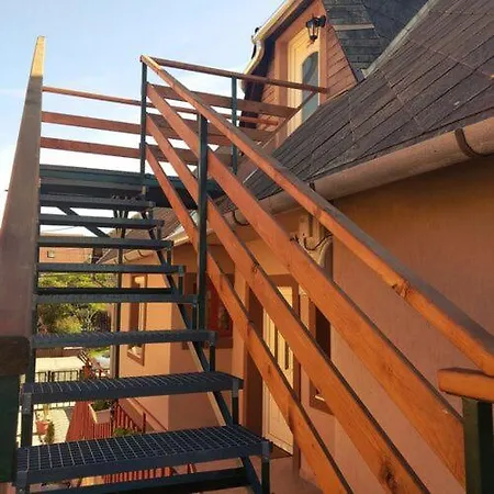 Juca Vendeghaz Apartment Tapolca